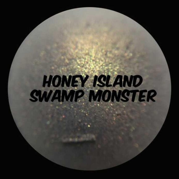 Honey island Swamp Monster Loose Pigmented Eyeshadow - Picture 2 of 8